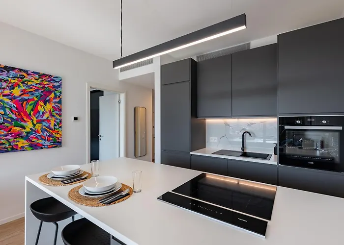 Panoramic Castle View Sky Park *