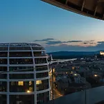 Panoramic Castle View Sky Park شقة براتسيلافا
