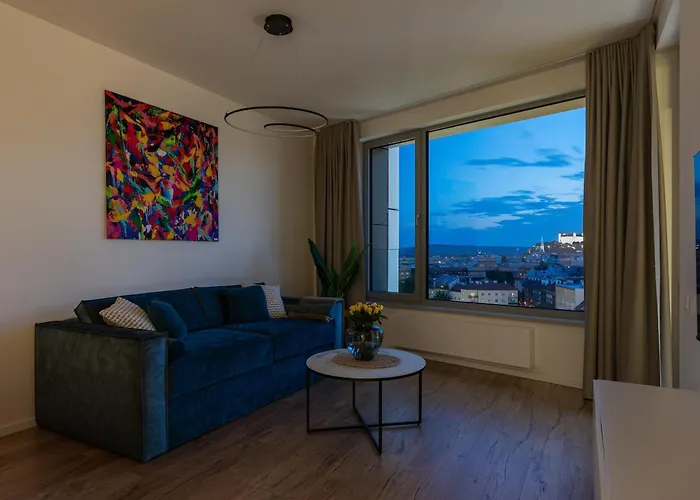 Panoramic Castle View Sky Park Apartamento *